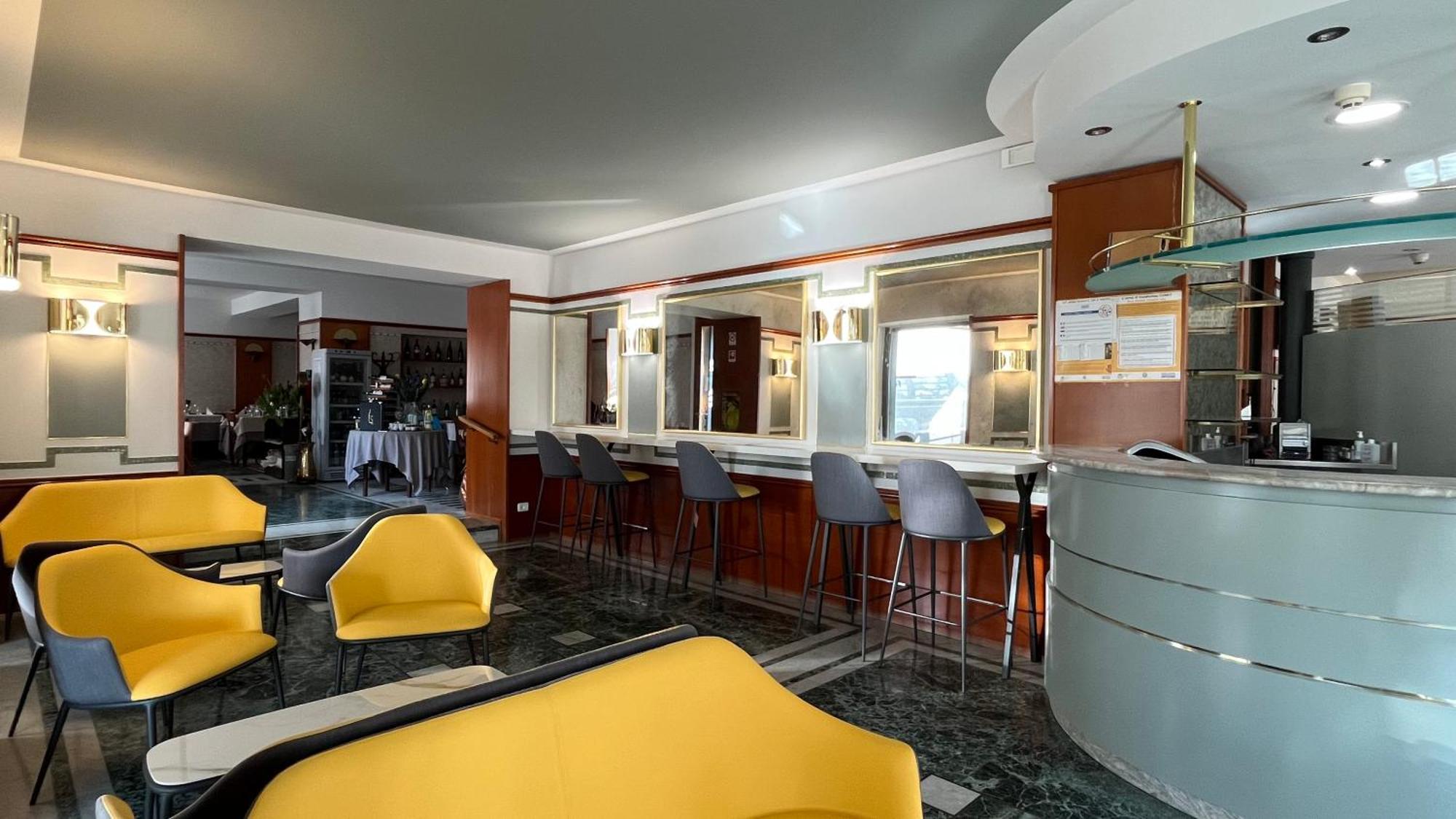Hotel Centrale San Pellegrino Terme Kültér fotó